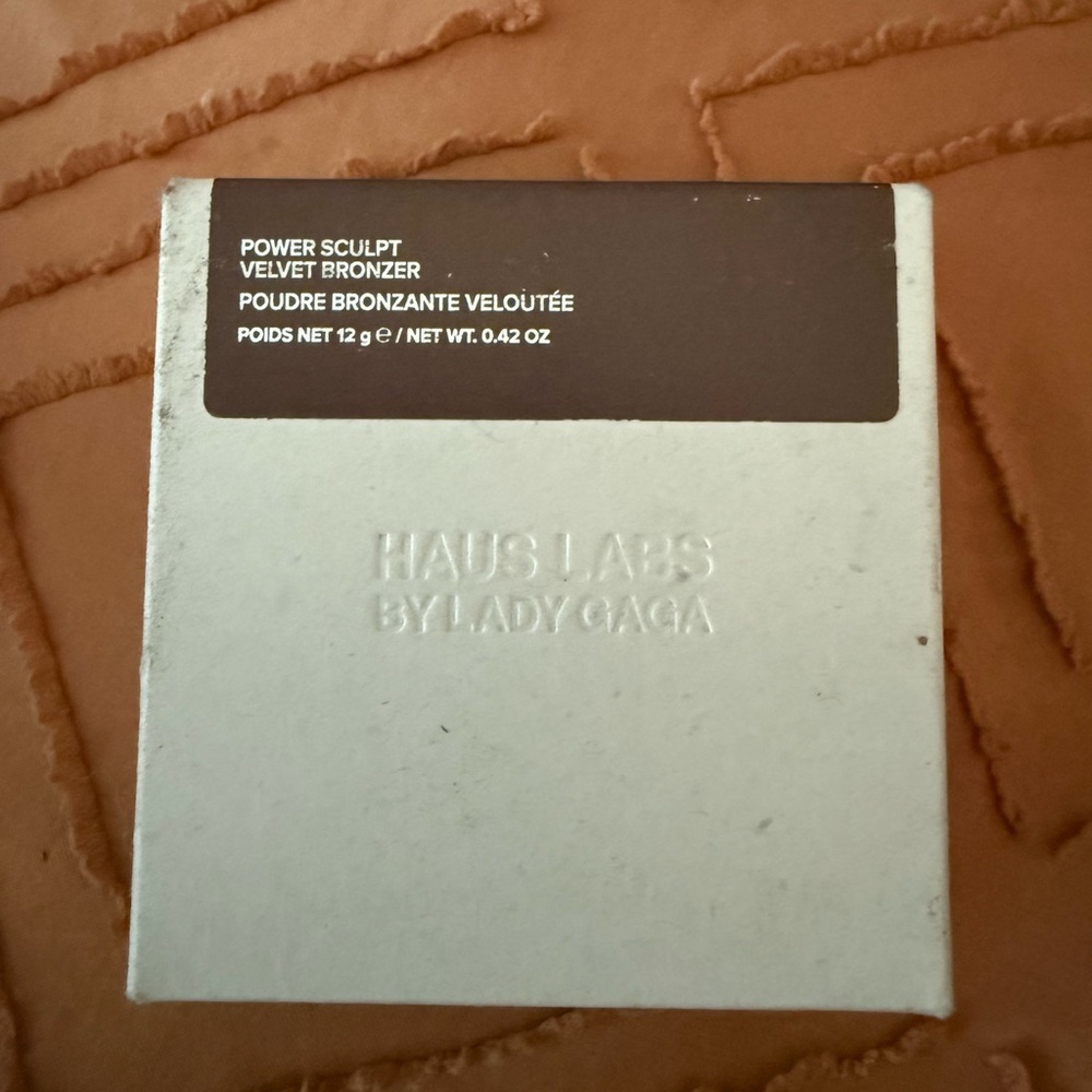 Haus Labs Velvet Bronzer deep level 12
